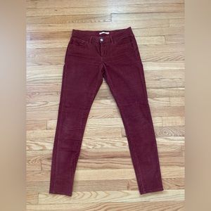 710 Super skinny red corduroy Levi’s